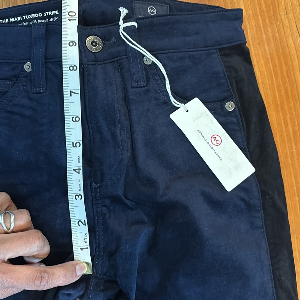 🆕 Velvet Pants - Picture 9 of 12